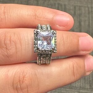 Size 9 Silver zirconia Ring